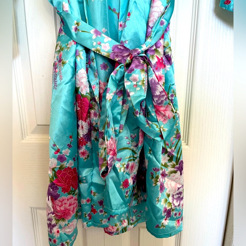 Kimono Robe - Picture 7 of 7